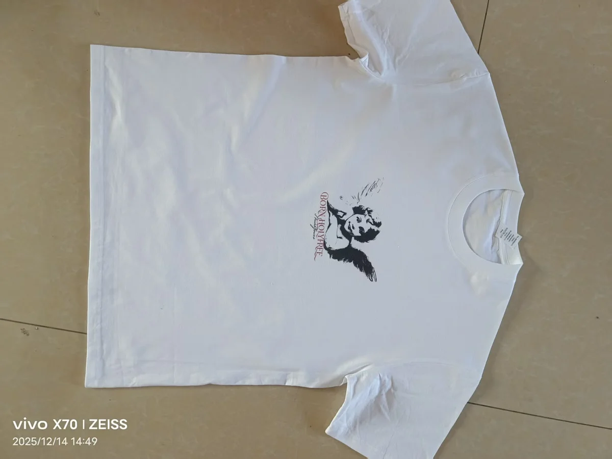 数码直喷定制T恤 — DTG print detail