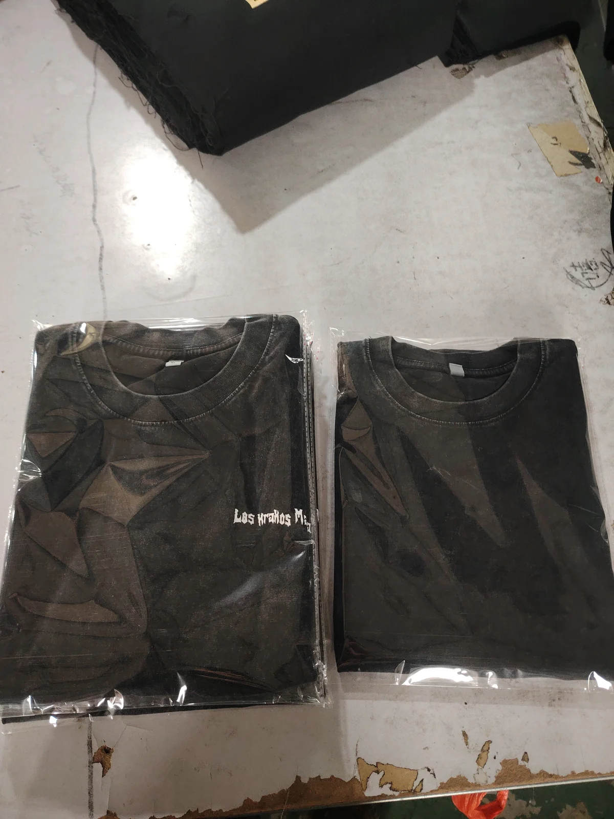 丝印定制卫衣 — Screen printed hoodie